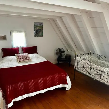 펜션 Surprise Ancienne Du Quercy Brengues